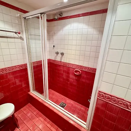 Elegant With Center And Tofana View Apartment *