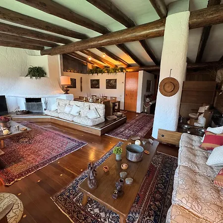 Elegant With Center And Tofana View Apartment *
